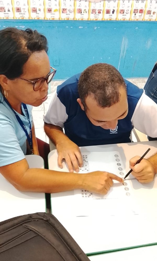 8bc0907b 2e4a 4709 beb6 fb4a5424827d 600x1000