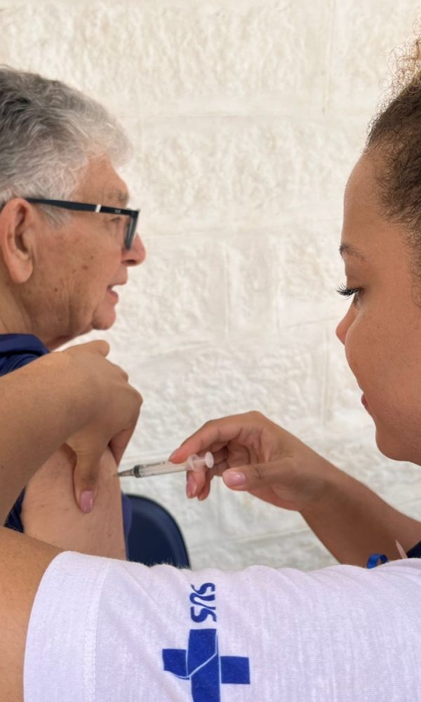 0e715431 1b9e 4243 9bc4 693532f7a505 600x1000